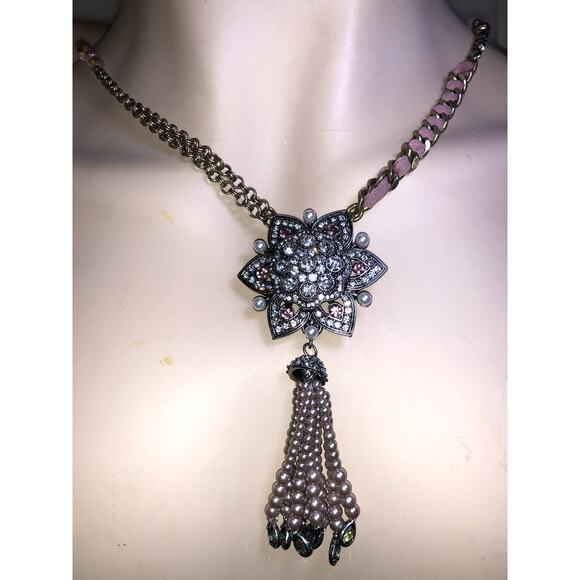 CHLOE + ISABEL crystal lotus tassel statement necklace - N129 - Picture 1 of 7